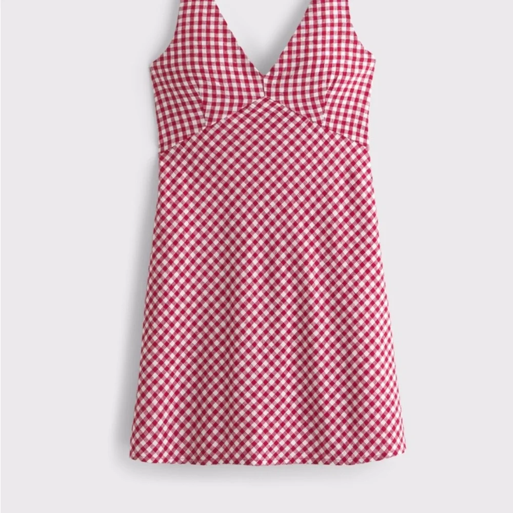 Abercrombie & Fitch Red and White Gingham V-Neck Dress - Picture 3 of 5